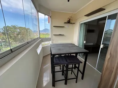 Apartamento - Duplex com 3 quartos (sendo 2 suite(s)) a 1000,00 metros praia.