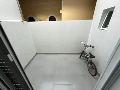 Casa - Térrea com 3 quartos (sendo 1 suite(s)) a 650,00 metros praia.