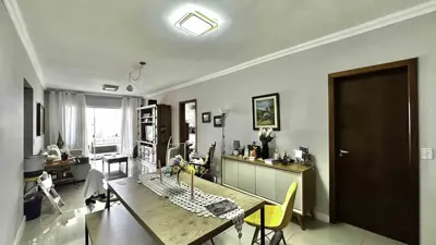 Apartamento - Alto com 3 quartos (sendo 2 suite(s)) a 700,00 metros praia.