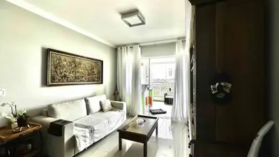 Apartamento - Alto com 3 quartos (sendo 2 suite(s)) a 700,00 metros praia.