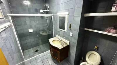 Casa - Térrea com 3 quartos  a 300,00 metros praia.