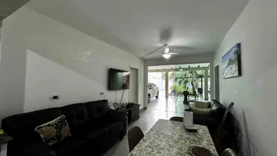 Casa - Térrea com 2 quartos (sendo 2 suite(s)) a 1000,00 metros praia.