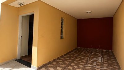 Casa - Sobrado com 2 quartos (sendo 1 suite(s)) a 500,00 metros praia.