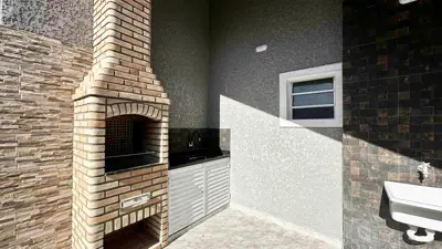 Casa - Térrea com 2 quartos (sendo 2 suite(s)) a 1500,00 metros praia.
