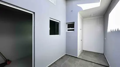 Apartamento - Alto com 3 quartos (sendo 1 suite(s)) a 550,00 metros praia.