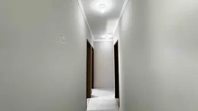 Apartamento - Alto com 3 quartos (sendo 1 suite(s)) a 550,00 metros praia.