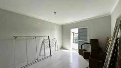 Apartamento - Alto com 3 quartos (sendo 1 suite(s)) a 550,00 metros praia.