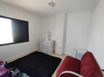 Apartamento - Triplex com 5 quartos (sendo 5 suite(s)) a 0,00 metros praia.