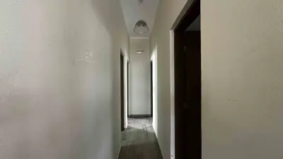 Casa - Térrea com Edícula com 3 quartos (sendo 1 suite(s)) a 350,00 metros praia.