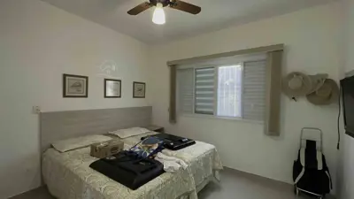 Casa - Sobrado com 5 quartos (sendo 5 suite(s)) a 100,00 metros praia.