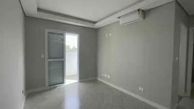 Apartamento - Amplo com 3 quartos (sendo 1 suite(s)) a 600,00 metros praia.