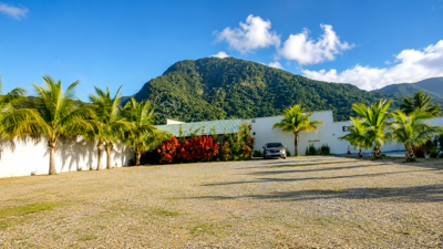 Hotel - Pousada com  quartos  a 800,00 metros praia.