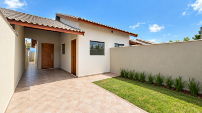 Casa - Térrea com 2 quartos  a 4,00 metros praia.