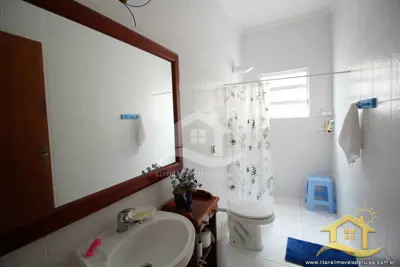 Casa para  no bairro Cidade Nova Peruibe, em Peruíbe / São Paulo.