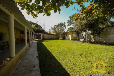 Terreno para venda no bairro 142, em Peruíbe / SP.