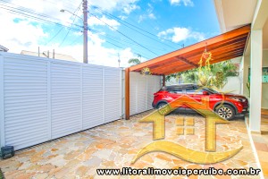 Casa - Térrea com 4 quartos (sendo 4 suite(s)) a 200,00 metros praia.