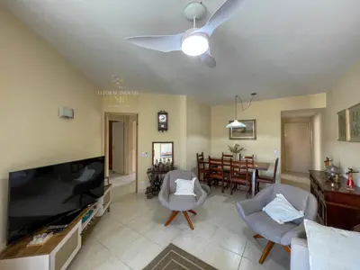 Apartamento - Cobertura com 3 quartos (sendo 1 suite(s)) a 200,00 metros praia.