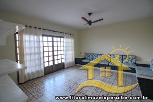 Casa - Térrea com 2 quartos (sendo 1 suite(s)) a 600,00 metros praia.