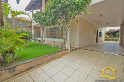 Casa para venda no bairro 137, em Peruíbe / SP.