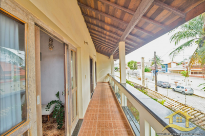 Casa para venda no bairro 137, em Peruíbe / SP.