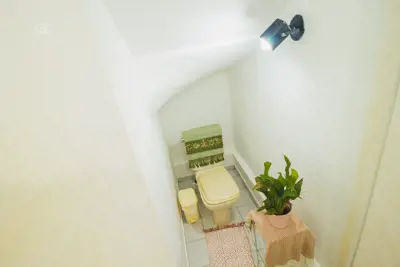 Casa - Sobrado com 3 quartos (sendo 1 suite(s)) a 0,00 metros praia.