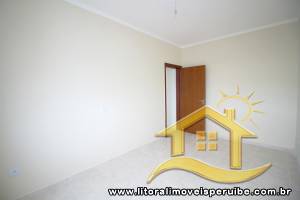 Apartamento - Amplo com 2 quartos (sendo 0 suite(s)) a 300,00 metros praia.