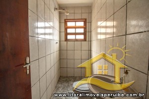 Kitnet para  no bairro Stella Maris, em Peruíbe / SP.
