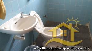 Casa para  no bairro Flórida, em Peruíbe / São Paulo.