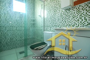 Casa - Térrea com piscina com 4 dormitórios (sendo 2 suite(s)) a 0,00 metros praia.