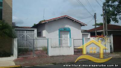 Casa para  no bairro Centro, em Peruíbe / São Paulo.