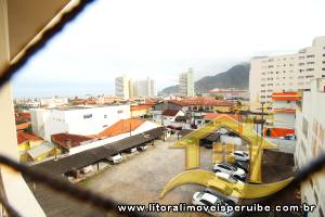 Apartamento - Amplo com 1 dormitórios (sendo 0 suite(s)) a 400,00 metros praia.