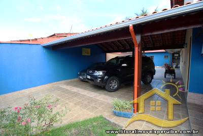 Casa - Mezanino com 4 dormitórios (sendo 1 suite(s)) a 0,00 metros praia.