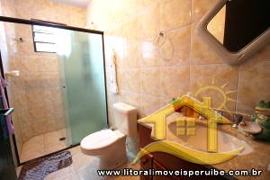 Casa - Mezanino com 4 dormitórios (sendo 1 suite(s)) a 0,00 metros praia.