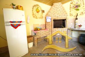 Casa - Mezanino com 4 dormitórios (sendo 1 suite(s)) a 0,00 metros praia.