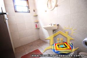 Casa - Mezanino com 4 dormitórios (sendo 1 suite(s)) a 0,00 metros praia.
