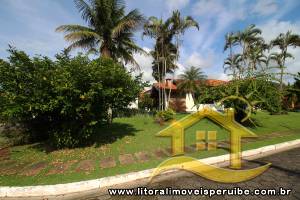 Casa para  no bairro Bougainvillée III, em Peruíbe / São Paulo.