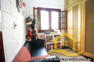 Casa para  no bairro Bougainvillée III, em Peruíbe / São Paulo.