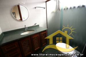 Casa para  no bairro Bougainvillée III, em Peruíbe / São Paulo.