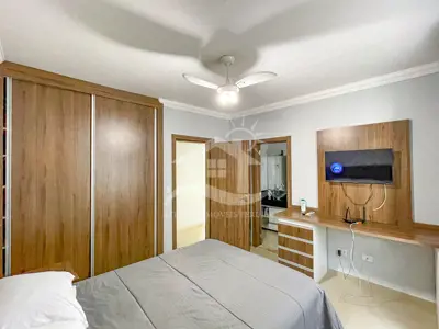 Casa - Térrea com 4 dormitórios (sendo 4 suite(s)) a 100,00 metros praia.