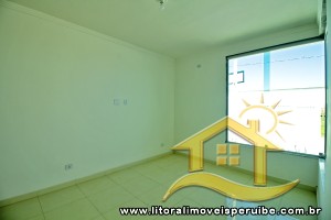 Casa - Térrea com 3 quartos (sendo 1 suite(s)) a 0,00 metros praia.
