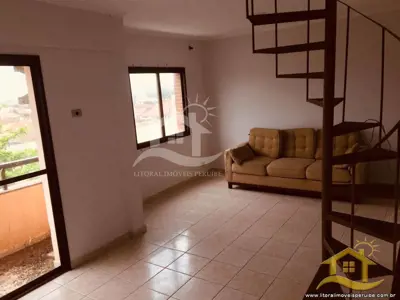 Apartamento - Amplo com 3 dormitórios (sendo 1 suite(s)) a 600,00 metros praia.