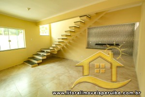 Casa - Assobradada com 2 dormitórios (sendo 2 suite(s)) a 600,00 metros praia.