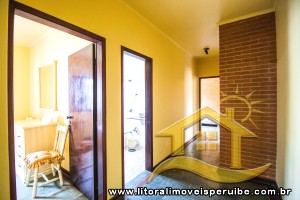 Casa para venda no bairro 55, em Peruíbe / SP.