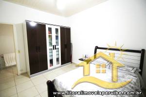 Casa para  no bairro Centro, em Peruíbe / SP.