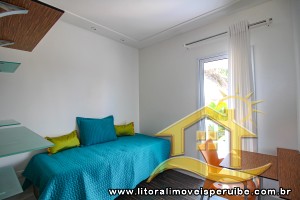 Casa - Sobrado com 3 dormitórios (sendo 3 suite(s)) a 30,00 metros praia.