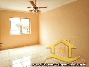 Apartamento - Amplo com 2 dormitórios (sendo 0 suite(s)) a 0,00 metros praia.