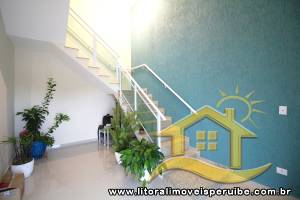 Apartamento - Duplex com 2 quartos (sendo 0 suite(s)) a 300,00 metros praia.