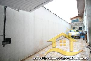 Apartamento - Duplex com 2 quartos (sendo 0 suite(s)) a 300,00 metros praia.