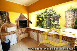 Casa para  no bairro Oásis, em Peruíbe / São Paulo.