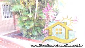 Casa - Térrea com 2 quartos (sendo 1 suite(s)) a 600,00 metros praia.